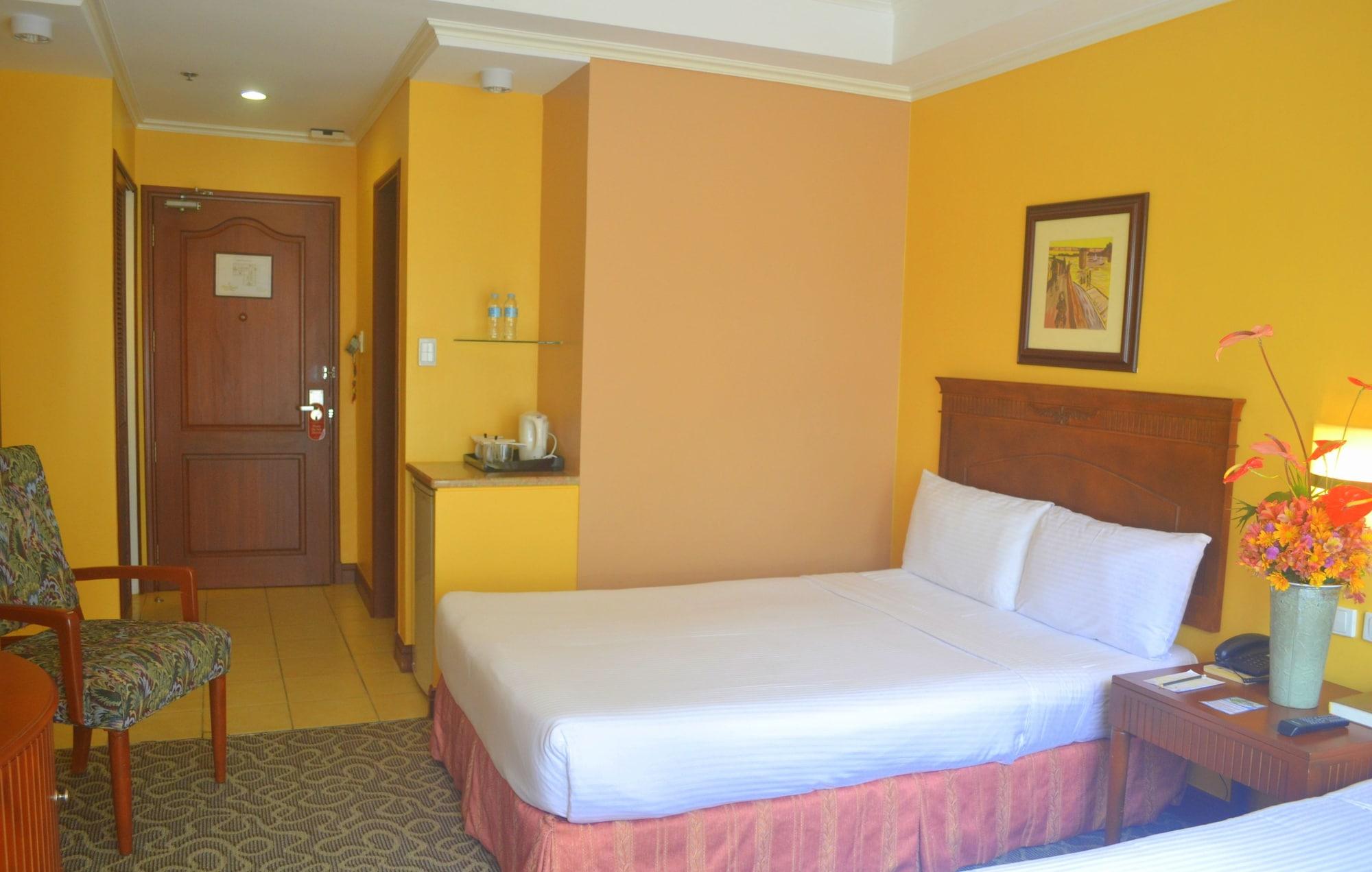 Hotel Elizabeth - Baguio Baguio City Exterior photo